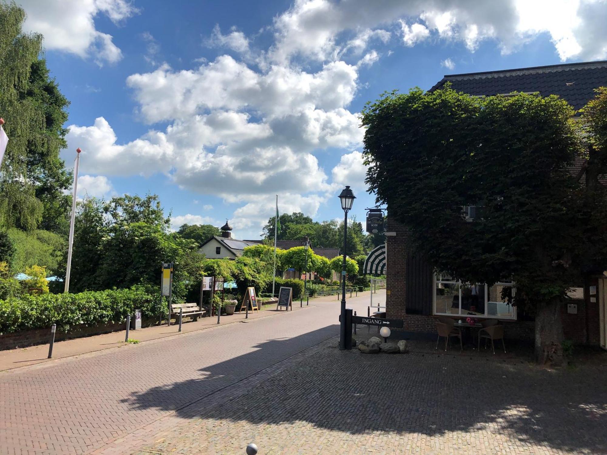 Landhotel De Hoofdige Boer Almen Exterior foto